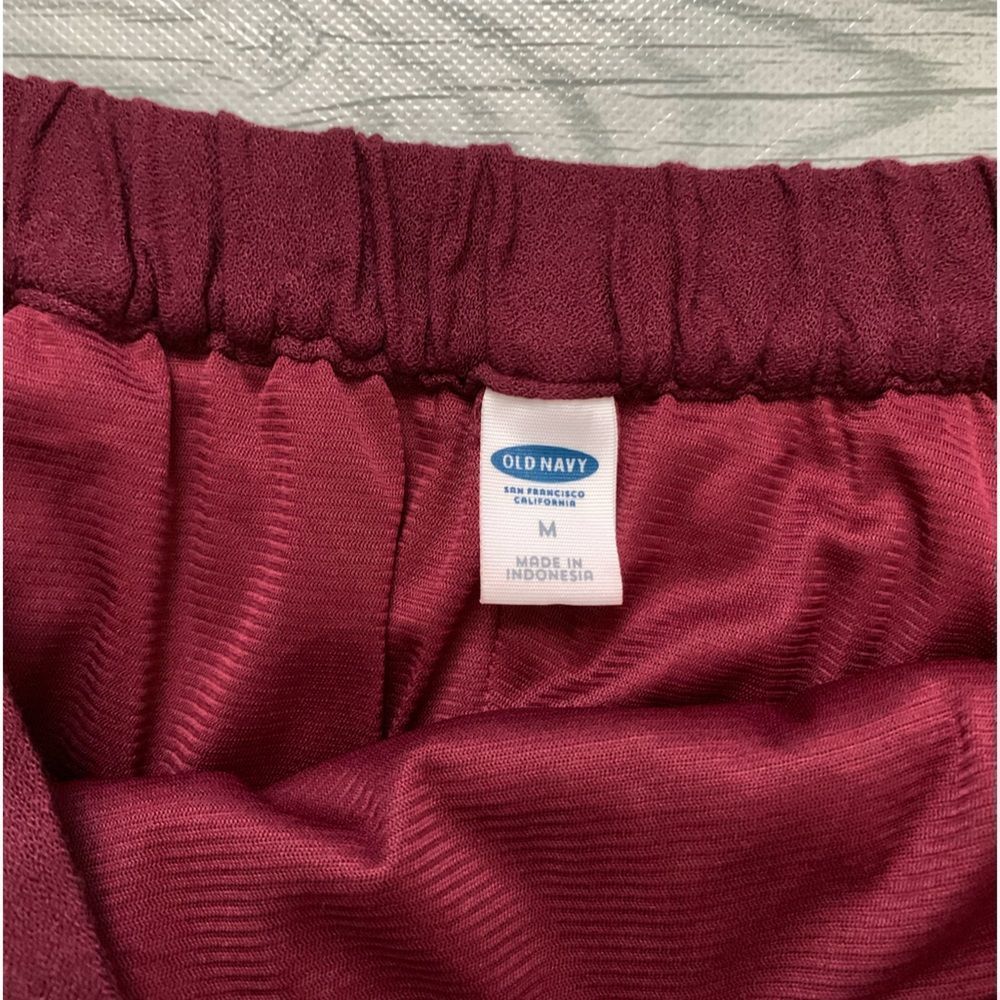 Old Navy maroon skirt-medium - Picture 3 of 4